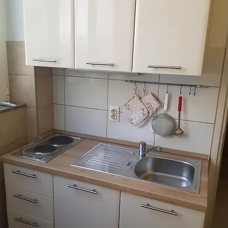 Kurtic Makarska